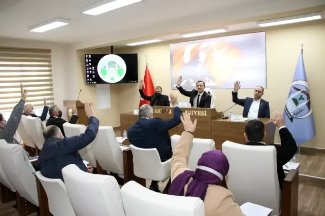 Akyazı Belediyesinden büyük başarı: 2 yılda borçsuz belediye unvanına ulaştı Akyazı Belediyesinden büyük başarı: 2 yılda borçsuz belediye unvanına ulaştı