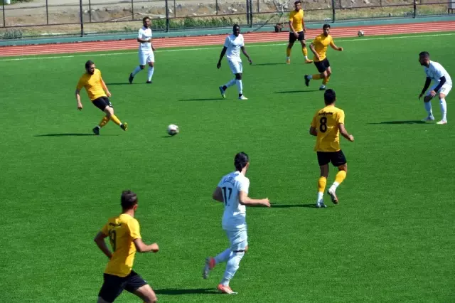 Aliağaspor FK hazırlık maçında güldü Aliağaspor FK hazırlık maçında güldü