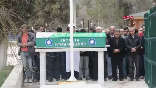 Son dakika haberleri | ANTALYA DİLARA KANDAK DAVASINDA AĞIRLAŞTIRILMIŞ MÜEBBET VERİLEN ESKİ EŞE İSTİNAFTAN 'BERAAT' KARARI ---ARŞİV Son dakika haberleri | ANTALYA DİLARA KANDAK DAVASINDA AĞIRLAŞTIRILMIŞ MÜEBBET VERİLEN ESKİ EŞE İSTİNAFTAN 'BERAAT' KARARI ---ARŞİV
