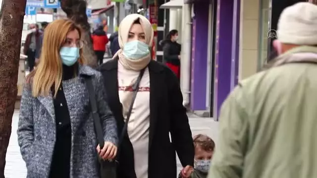 Aşılama çalışmaları yaşlılarda yoğun bakım yatışlarını azalttı Aşılama çalışmaları yaşlılarda yoğun bakım yatışlarını azalttı