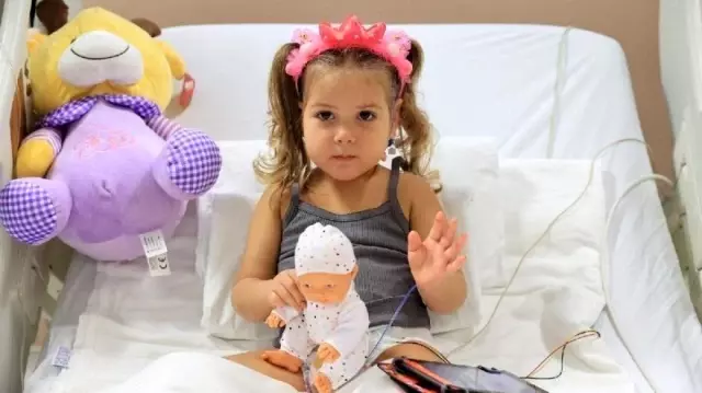 Ayda ve Elif bebeğin hikayesi şarkılara konu oldu Ayda ve Elif bebeğin hikayesi şarkılara konu oldu