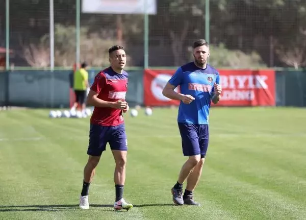 Aytemiz Alanyaspor'un kalecisi Marafona taraftardan özür diledi Aytemiz Alanyaspor'un kalecisi Marafona taraftardan özür diledi