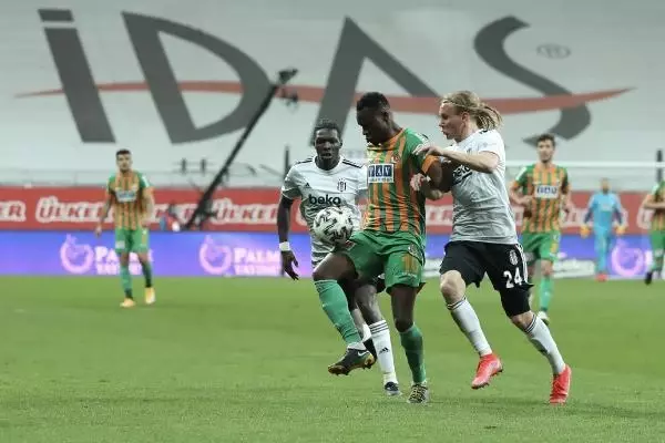 Aytemiz Alanyaspor'un üzerinde kara bulutlar dolaşıyor Aytemiz Alanyaspor'un üzerinde kara bulutlar dolaşıyor