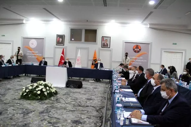 Bakan Karaismailoğlu: '2023 yılında kendi uydumuzu kendimiz yapmış olacağız' Bakan Karaismailoğlu: '2023 yılında kendi uydumuzu kendimiz yapmış olacağız'