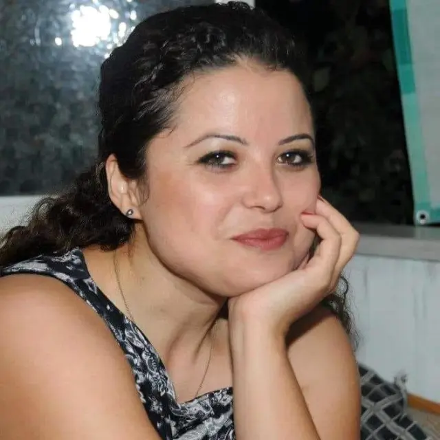 Balıkesir'de Fatma öğretmen kalbine yenik düştü Balıkesir'de Fatma öğretmen kalbine yenik düştü