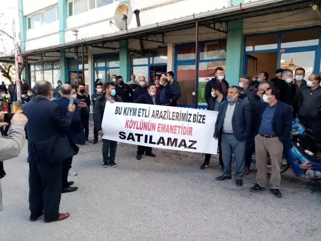 Başkan Gedüz meclis üyelerini salondan attı Başkan Gedüz meclis üyelerini salondan attı