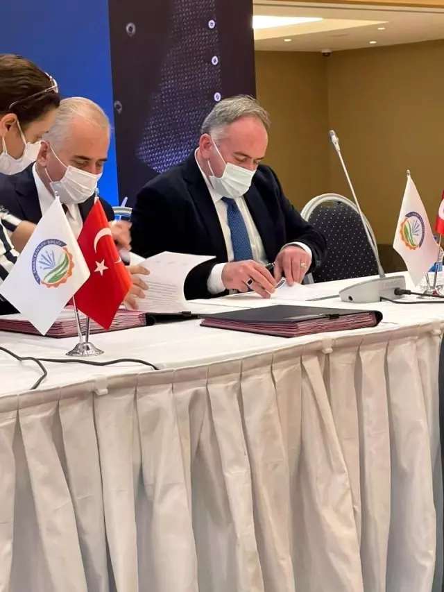 Başkan Öndeş, Enerji Kentleri Birliği meclis toplantısına katıldı Başkan Öndeş, Enerji Kentleri Birliği meclis toplantısına katıldı