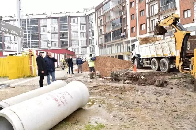 Son dakika haberi: Başkan Öz: 'Kanalizasyon meselesini çözüyoruz' Son dakika haberi: Başkan Öz: 'Kanalizasyon meselesini çözüyoruz'