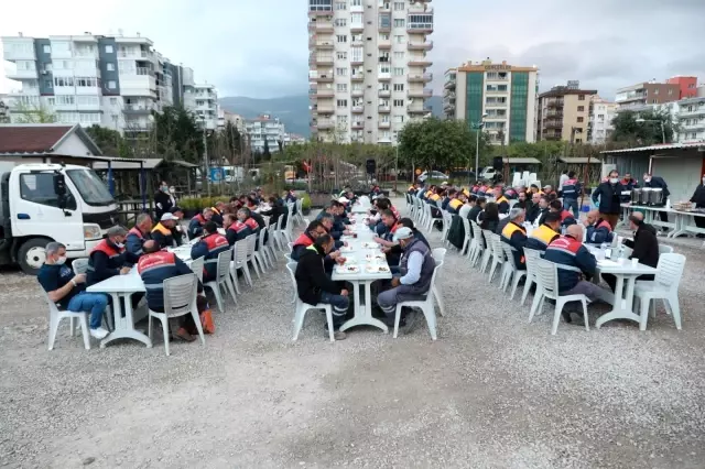 Başkan Sandal: 'Tasarruf yapmaya devam edeceğiz' Başkan Sandal: 'Tasarruf yapmaya devam edeceğiz'