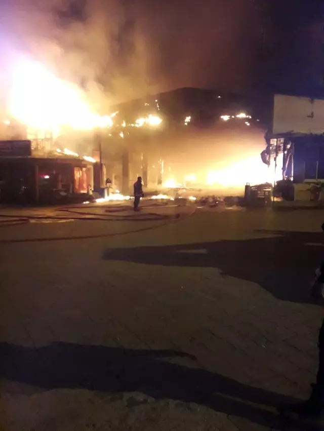 Başkent'te yangın Başkent'te yangın