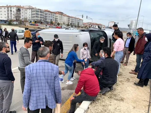 Başkent'te zincirleme trafik kazası: 4 yaralı Başkent'te zincirleme trafik kazası: 4 yaralı