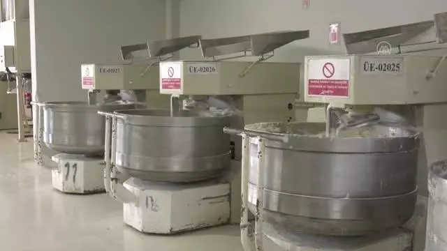 Başkentte halk ekmek ramazan ayında 1 liradan satılacak Başkentte halk ekmek ramazan ayında 1 liradan satılacak
