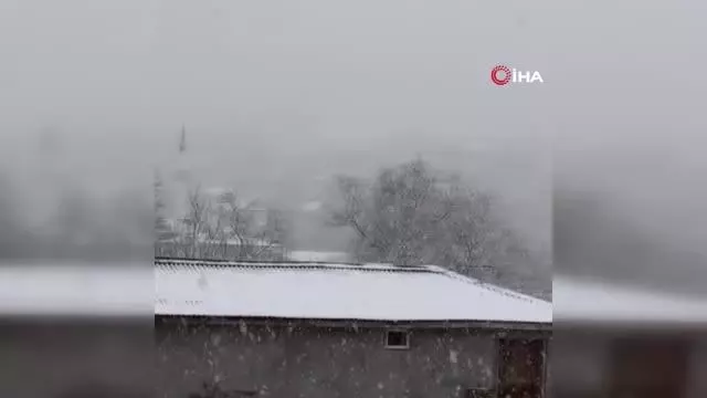 Beklenen kar Balkanlar'dan ülkeye giriş yaptı Beklenen kar Balkanlar'dan ülkeye giriş yaptı