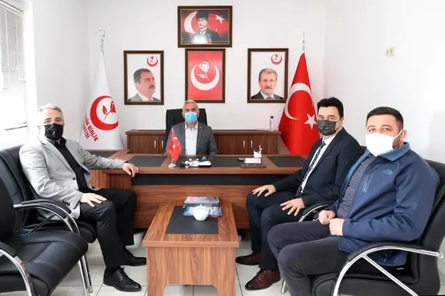 Belediye Başkanı Savran, MHP ve BBP'yi ziyaret etti Belediye Başkanı Savran, MHP ve BBP'yi ziyaret etti