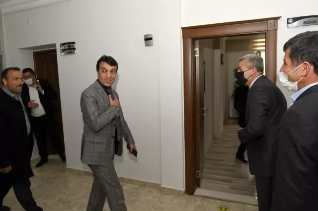 Çatak Belediye Başkanı Şeylan'dan kurum ziyaretleri Çatak Belediye Başkanı Şeylan'dan kurum ziyaretleri