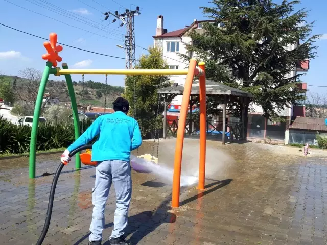 Bilecik Belediyesi'nden hummalı temizlik çalışması Bilecik Belediyesi'nden hummalı temizlik çalışması