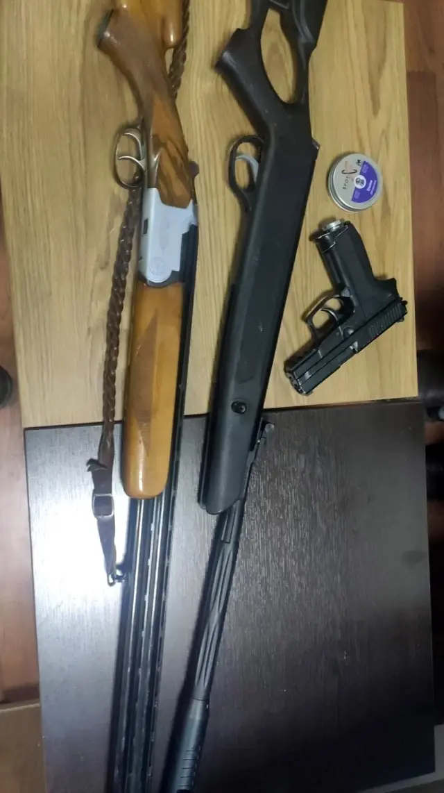 Bursa'da tır ve baz istasyonlarında hırsızlık yapan 8 kişilik şebeke çökertildi Bursa'da tır ve baz istasyonlarında hırsızlık yapan 8 kişilik şebeke çökertildi