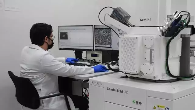Bursa Teknik Üniversitesinin merkez laboratuvarları uluslararası sertifikasıyla Türk sanayisine güç katıyor Bursa Teknik Üniversitesinin merkez laboratuvarları uluslararası sertifikasıyla Türk sanayisine güç katıyor