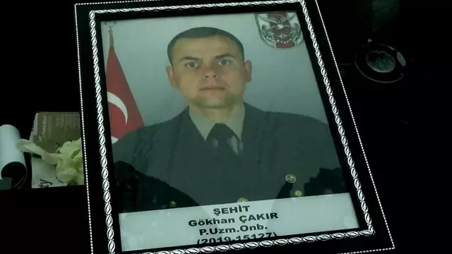 GAZİANTEP - Şehit Uzman Çavuş Gökhan Çakır için tören düzenlendi GAZİANTEP - Şehit Uzman Çavuş Gökhan Çakır için tören düzenlendi