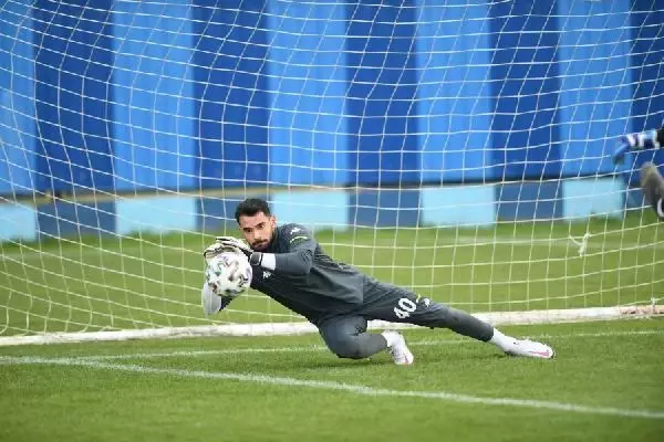 Bursaspor'da yerli kaleci geleneği Bursaspor'da yerli kaleci geleneği