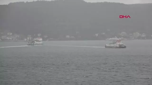 ÇANAKKALE BOZCAADA'YA BAZI FERİBOT SEFERLERİ İPTAL EDİLDİ ÇANAKKALE BOZCAADA'YA BAZI FERİBOT SEFERLERİ İPTAL EDİLDİ