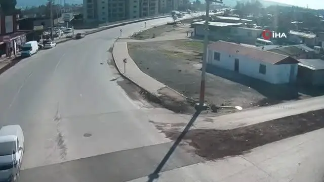 Son dakika: Çarptığı köpeği ölüme terk etti Son dakika: Çarptığı köpeği ölüme terk etti