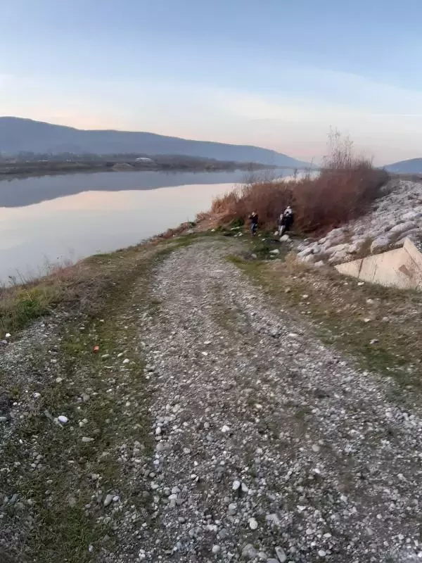 Çay kenarında ölü bulunmuştu; cinayet şüphelisi tutuklandı