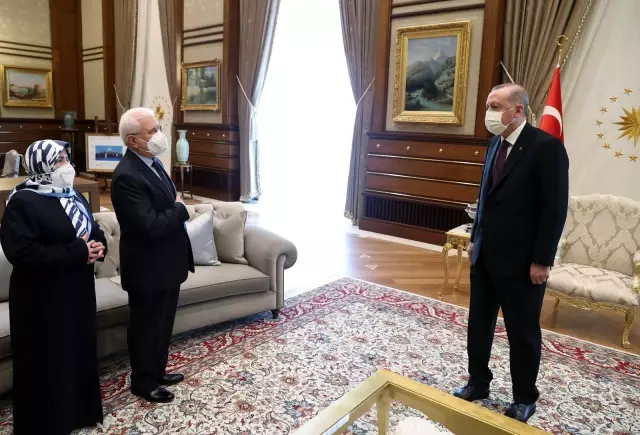 Son dakika haberi! Cumhurbaşkanı Erdoğan, Şehit Savcı Kiraz'ın ailesini kabul etti Son dakika haberi! Cumhurbaşkanı Erdoğan, Şehit Savcı Kiraz'ın ailesini kabul etti