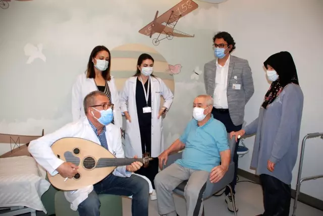 Doktoru çaldı, o söyledi Doktoru çaldı, o söyledi