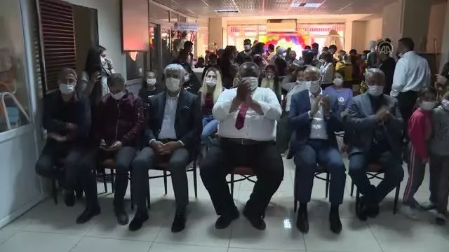 Dünya Romanlar Günü kutlandı Dünya Romanlar Günü kutlandı