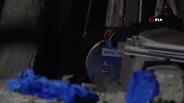 Elazığ'da vahşet! Genç kadın barakada sevgilisi tarafından öldürüldü Elazığ'da vahşet! Genç kadın barakada sevgilisi tarafından öldürüldü