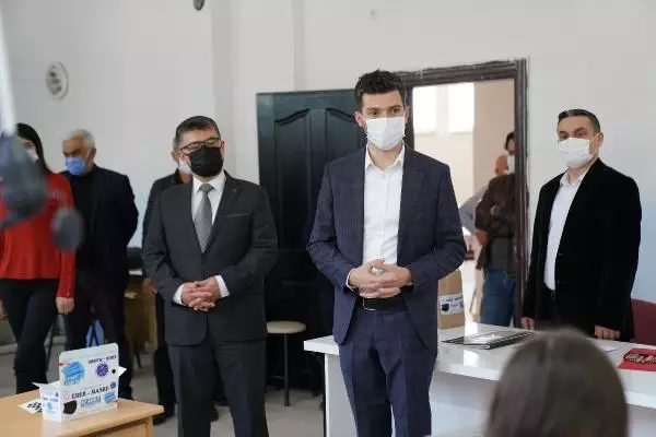 ERBAA'DA, MASKE ÜRETEN OKULA BELEDİYEDEN DESTEK ERBAA'DA, MASKE ÜRETEN OKULA BELEDİYEDEN DESTEK