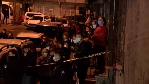 Son dakika haber! İSTANBUL-ESENLER'DE OCAKTA UNUTULAN YEMEK YANGIN ÇIKARDI Son dakika haber! İSTANBUL-ESENLER'DE OCAKTA UNUTULAN YEMEK YANGIN ÇIKARDI