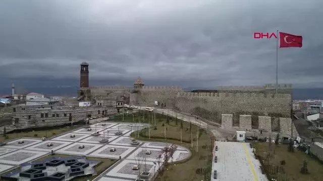 ESİR SANCAKLAR'IN İADESİ İÇİN RUSYA'YA DAVA AÇTI ESİR SANCAKLAR'IN İADESİ İÇİN RUSYA'YA DAVA AÇTI