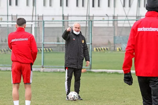 Eskişehirspor GZT Giresunspor maçı hazırlıklarını tamamladı Eskişehirspor GZT Giresunspor maçı hazırlıklarını tamamladı