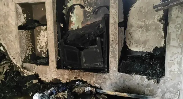 Evde mangal keyfi yangına neden oldu Evde mangal keyfi yangına neden oldu