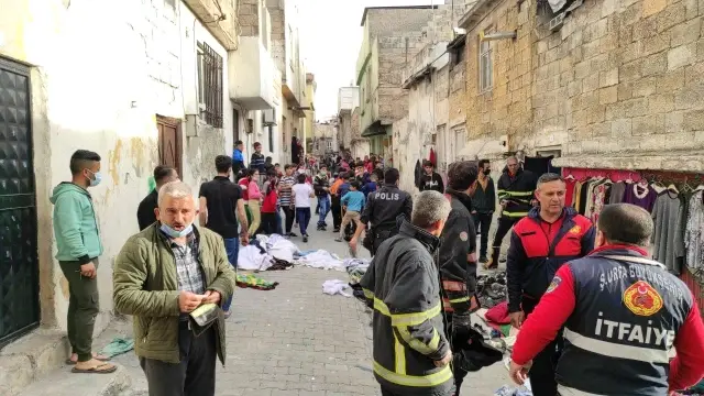 Evde mangal keyfi yangına neden oldu Evde mangal keyfi yangına neden oldu