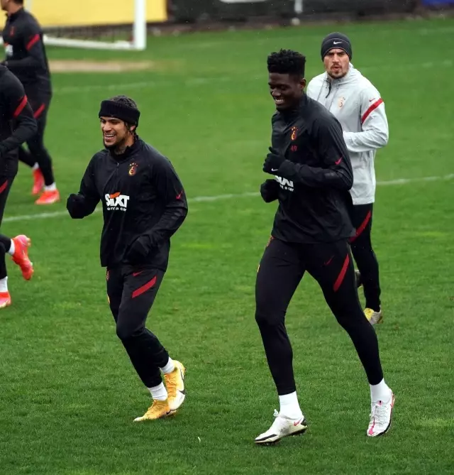 Galatasaray, Fatih Karagümrük maçı hazırlıklarını sürdürdü Galatasaray, Fatih Karagümrük maçı hazırlıklarını sürdürdü