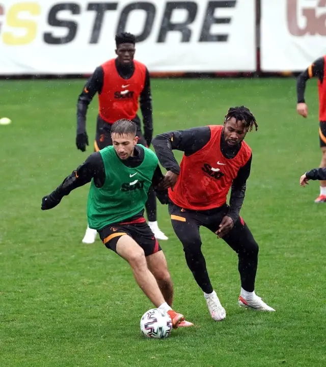 Galatasaray, Fatih Karagümrük maçı hazırlıklarını sürdürdü Galatasaray, Fatih Karagümrük maçı hazırlıklarını sürdürdü