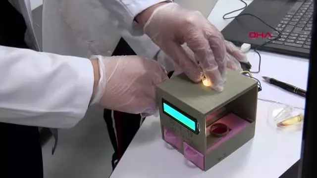 Son dakika haber... GAZİANTEP LİSE ÖĞRENCİLERİ, KORONAVİRÜS TEST CİHAZI GELİŞTİRDİ Son dakika haber... GAZİANTEP LİSE ÖĞRENCİLERİ, KORONAVİRÜS TEST CİHAZI GELİŞTİRDİ