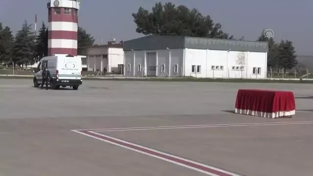 GAZİANTEP - Şehit Uzman Çavuş Gökhan Çakır için tören düzenlendi GAZİANTEP - Şehit Uzman Çavuş Gökhan Çakır için tören düzenlendi