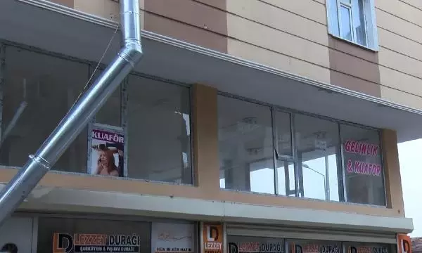 Gelinlikçiyi sahte çekle dolandırdılar Gelinlikçiyi sahte çekle dolandırdılar