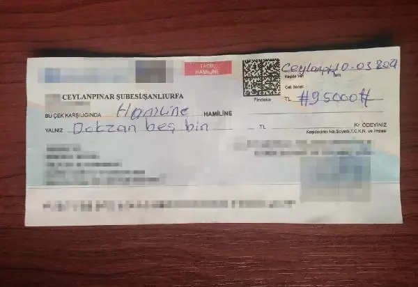 Gelinlikçiyi sahte çekle dolandırdılar Gelinlikçiyi sahte çekle dolandırdılar
