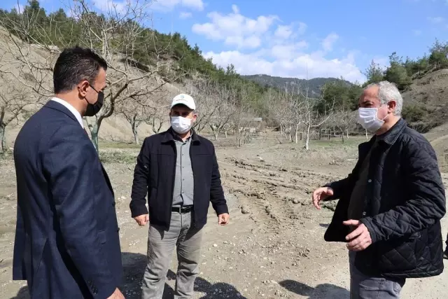 Göksu Çayı taşkını sonrası hasar tespit çalışmalarını başladı Göksu Çayı taşkını sonrası hasar tespit çalışmalarını başladı