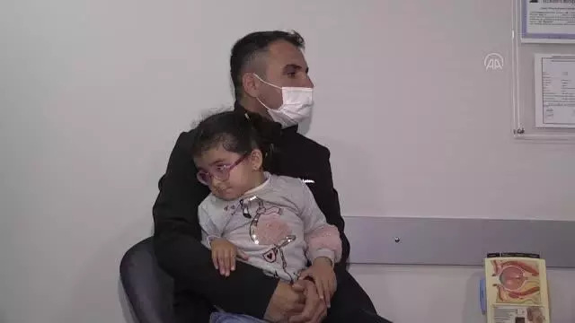 Göz Vakfı, hırsızların umutlarını çaldığı görme engelli Nehir'in tedavisini üstlendi Göz Vakfı, hırsızların umutlarını çaldığı görme engelli Nehir'in tedavisini üstlendi