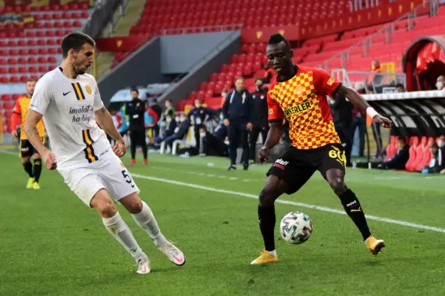 Göztepe'nin Kante'si: Obinna Nwobodo Göztepe'nin Kante'si: Obinna Nwobodo
