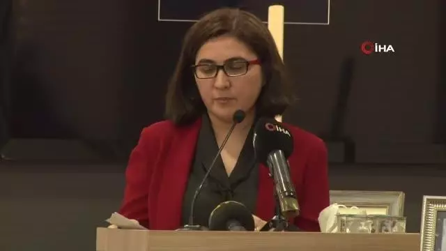 HAK-İŞ ebru sanatını gençlerle buluşturuyor HAK-İŞ ebru sanatını gençlerle buluşturuyor