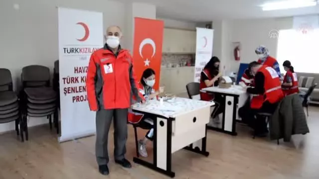 Havza'da Kızılay Şenlendirme Projesi kapsamında engelliler için etkinlik düzenlendi Havza'da Kızılay Şenlendirme Projesi kapsamında engelliler için etkinlik düzenlendi