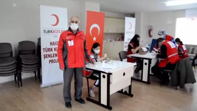 Havza'da Kızılay Şenlendirme Projesi kapsamında engelliler için etkinlik düzenlendi Havza'da Kızılay Şenlendirme Projesi kapsamında engelliler için etkinlik düzenlendi