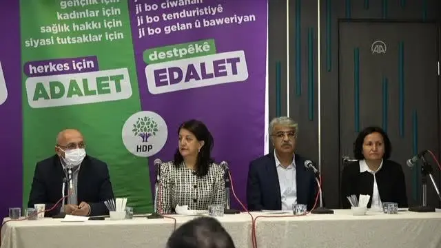 HDP Eş Genel Başkanı Buldan: 'Demokrasi ittifakını genişleterek ülkeyi bu karanlıktan kurtaracağız' HDP Eş Genel Başkanı Buldan: 'Demokrasi ittifakını genişleterek ülkeyi bu karanlıktan kurtaracağız'